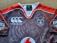 2016 NZ Warriors training jersey black 6.webp