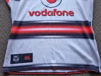 2016 Warriors U20 away jersey 3.webp