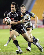 Sam Rapira 2006 2.webp