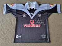 2004-05 home jersey 7.webp