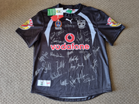 2006 home jersey 3.webp