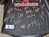 2006 home jersey 6.webp