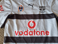 2006 away jersey 2.webp