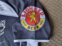 2009 home jersey 4.webp