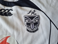2009 away jersey 3.webp