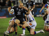 Sam Rapira 2011 4.webp